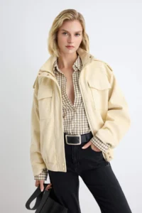 TRENDYOLMİLLA Beige Oversized Pattern Suede Coat - Image 2