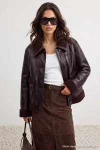 TRENDYOLMİLLA Dark Brown Regular Pattern Plush Coat - Image 2