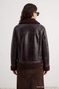 TRENDYOLMİLLA Dark Brown Regular Pattern Plush Coat - Image 7