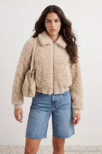 TRENDYOLMİLLA Beige Oversized Pattern Plush Fur Elastic Waist Bomber Jacket Coat - Image 2