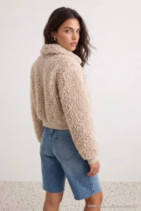 TRENDYOLMİLLA Beige Oversized Pattern Plush Fur Elastic Waist Bomber Jacket Coat - Image 5
