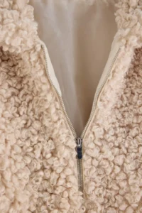 TRENDYOLMİLLA Beige Oversized Pattern Plush Fur Elastic Waist Bomber Jacket Coat - Image 9