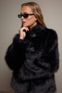 TRENDYOLMİLLA Black Oversized Pattern Faux Fur Coat