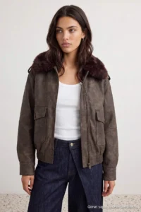 TRENDYOLMİLLA Khaki Oversized Pattern Fur Collar Vintage Effect Bomber Jacket Coat - Image 3