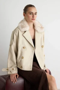 TRENDYOLMİLLA Ecru Oversized Pattern Faux Fur Collared Faux Leather Jacket Coat - Image 4
