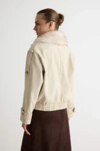 TRENDYOLMİLLA Ecru Oversized Pattern Faux Fur Collared Faux Leather Jacket Coat - Image 6