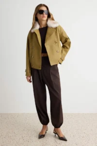 TRENDYOLMİLLA Light Khaki Oversized Pattern Faux Fur Collared Faux Leather Jacket Coat