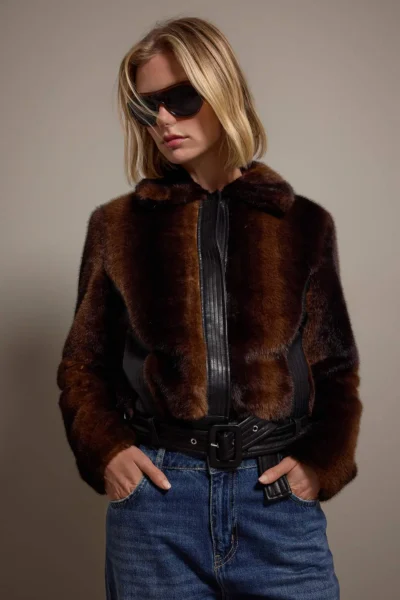 TWOAW27MO00079-BROWN_1