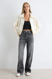 TRENDYOLMİLLA Ecru Regular Pattern Thin Summer Jacket Coat - Image 2