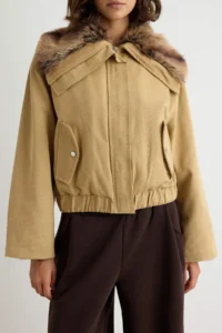 TRENDYOLMİLLA Beige Oversized Pattern Quilted Lined Fur Collared Coat - Image 4