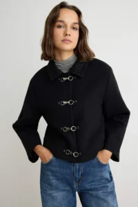 TRENDYOLMİLLA Black Regular Pattern Kapama Detailed Bowl Jacket Coat - Image 2