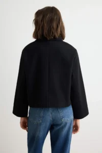 TRENDYOLMİLLA Black Regular Pattern Kapama Detailed Bowl Jacket Coat - Image 4