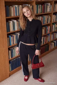 TRENDYOLMİLLA Black Thick Fleece Inside Button Detailed High Neck peplum Regular Pattern Knitting Sweatshirt - Image 2