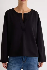 TRENDYOLMİLLA Black Thick Collar Detailed Oversized/Wide Cut Drop Sleeve Knitting Sweatshirt - Image 3
