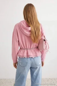 TRENDYOLMİLLA Powder PINK Thick peplum Lace Detailed Hooded Long Sleeve Knitting Sweatshirt - Image 3