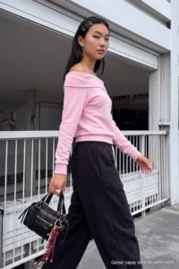 TRENDYOLMİLLA Light PINK Thick Without Raising Oversized/Wide Cut Carmen Collar Knitting Sweatshirt - Image 3