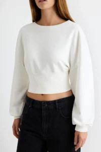 TRENDYOLMİLLA Ecru Thick Without Raising Waist Fitting Crew Neck Regular Pattern Crop Length Knitting Sweatshirt - Image 3