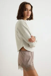 TRENDYOLMİLLA Stone fragmented Cut Thick Oversized Wide Cut High Neck Knitting Sweatshirt - Image 2