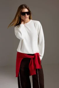 TRENDYOLMİLLA Ecru Soft Touch Oversized/Wide Cut Crew Neck Knitting Sweatshirt - Image 2