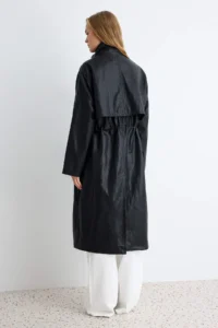 TRENDYOLMİLLA Black High Neck Elastic Waist Mono Closure Oversized LONG Trench Coat - Image 5