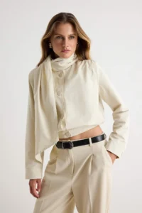 TRENDYOLMİLLA Beige Shawl Collar Detailed Mono Closure Oversized Short Trench Coat - Image 3