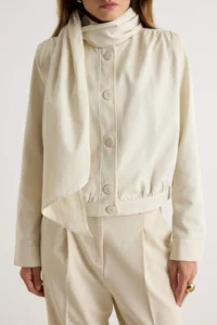 TRENDYOLMİLLA Beige Shawl Collar Detailed Mono Closure Oversized Short Trench Coat - Image 4