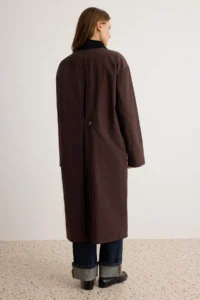 TRENDYOLMİLLA Brown Oversized Velvet Collared Plaid Lined LONG Trench Coat - Image 4