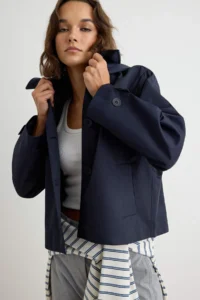 TRENDYOLMİLLA NAVY BLUE Hooded Oversized Short Trench Coat