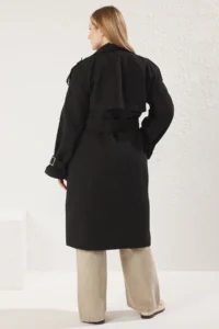 TRENDYOLMİLLA Black Oversized Wide Cut Belted Water Repellent LONG Trench Coat - Image 11