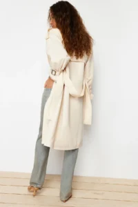 TRENDYOLMİLLA Stone Oversized Wide Cut Arched  Trench Coat - Image 6