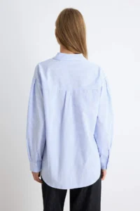 TRENDYOLMİLLA BLUE Striped Oversized/Wide Pattern Weaving Shirt - Image 4