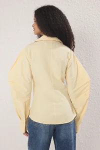TRENDYOLMİLLA Light YELLOW Balloon Sleeve Detailed Waist Fitting Asymmetric Fitted  Shirt - Image 5