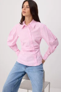 TRENDYOLMİLLA PINK-Multicolored Balloon Sleeve Detailed Waist Fitting Asymmetric Fitted Shirt - Image 2