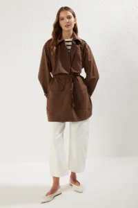TRENDYOLMİLLA Dark Brown Piece Detailed Regular Midi Trench Coat - Image 2