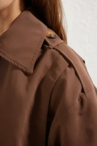 TRENDYOLMİLLA Dark Brown Piece Detailed Regular Midi Trench Coat - Image 4