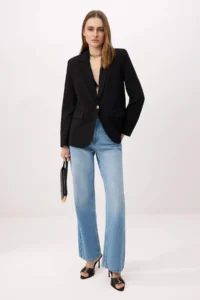 TRENDYOLMİLLA Black Accessory buttoned Regular/Normal Pattern Weaving Blazer Jacket - Image 2