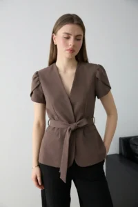 TRENDYOLMİLLA Brown Short Sleeve Blazer Jacket - Image 3