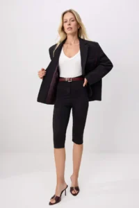 TRENDYOLMİLLA Black Blazer Jacket - Image 2