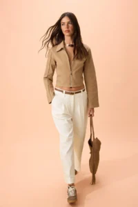 TRENDYOLMİLLA Beige Zippered Fitted Gabardine Seasonal Thin Jacket - Image 2