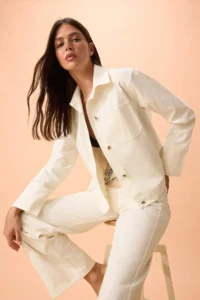 TRENDYOLMİLLA WHITE Gabardine Basic Thin Seasonal Jacket