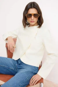 TRENDYOLMİLLA WHITE Kapama Detailed 100% Cotton Gabardine Jacket - Image 2