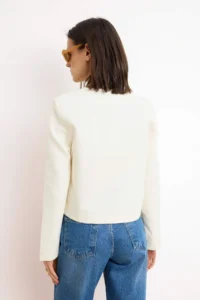TRENDYOLMİLLA WHITE Kapama Detailed 100% Cotton Gabardine Jacket - Image 4