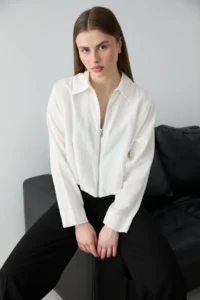 TRENDYOLMİLLA WHITE Zipper Kapama Seasonal Thin Jacket - Image 3