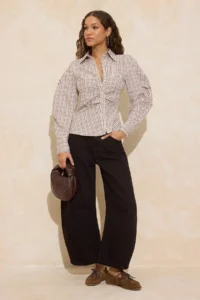 TRENDYOLMİLLA Multicolored Balloon Sleeve Detailed Waist Fitting Asymmetric Kapama Weaving Shirt - Image 2