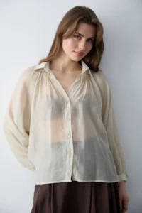 TRENDYOLMİLLA Beige Thin Draped Balloon Sleeve Weaving Shirt - Image 2