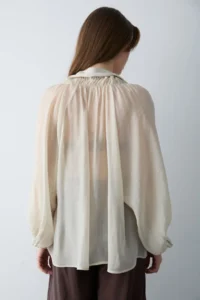 TRENDYOLMİLLA Beige Thin Draped Balloon Sleeve Weaving Shirt - Image 4