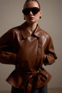 TRENDYOLMİLLA Brown Regular Pattern Belted Faux Leather Coat