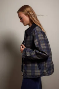 TRENDYOLMİLLA NAVY BLUE Plaid Regular Pattern Coat - Image 2
