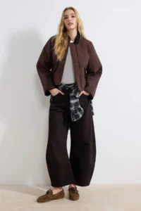 TRENDYOLMİLLA Brown Quilted Velvet Collar Regular Coat - Image 2
