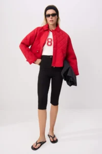 TRENDYOLMİLLA Red Quilted Velvet Collar Regular Coat - Image 6